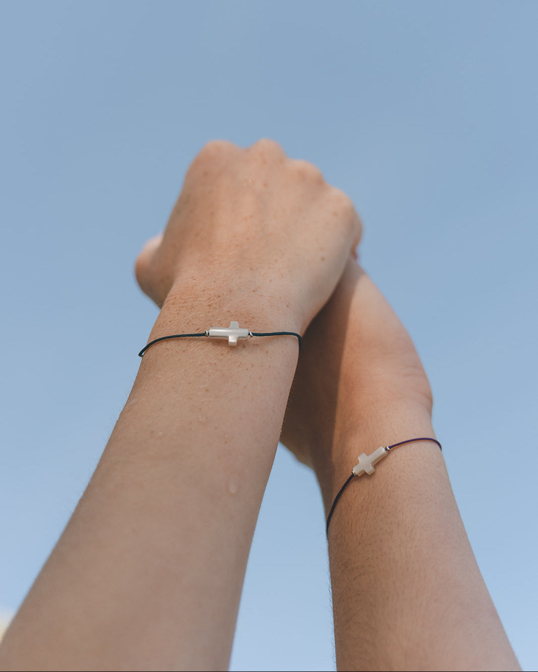 Bracelet Lien & Croix de nacre