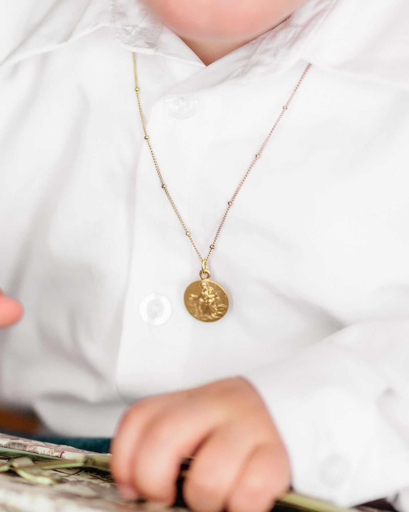Collier & Médaille Scapulaire (dorée à l'or fin)