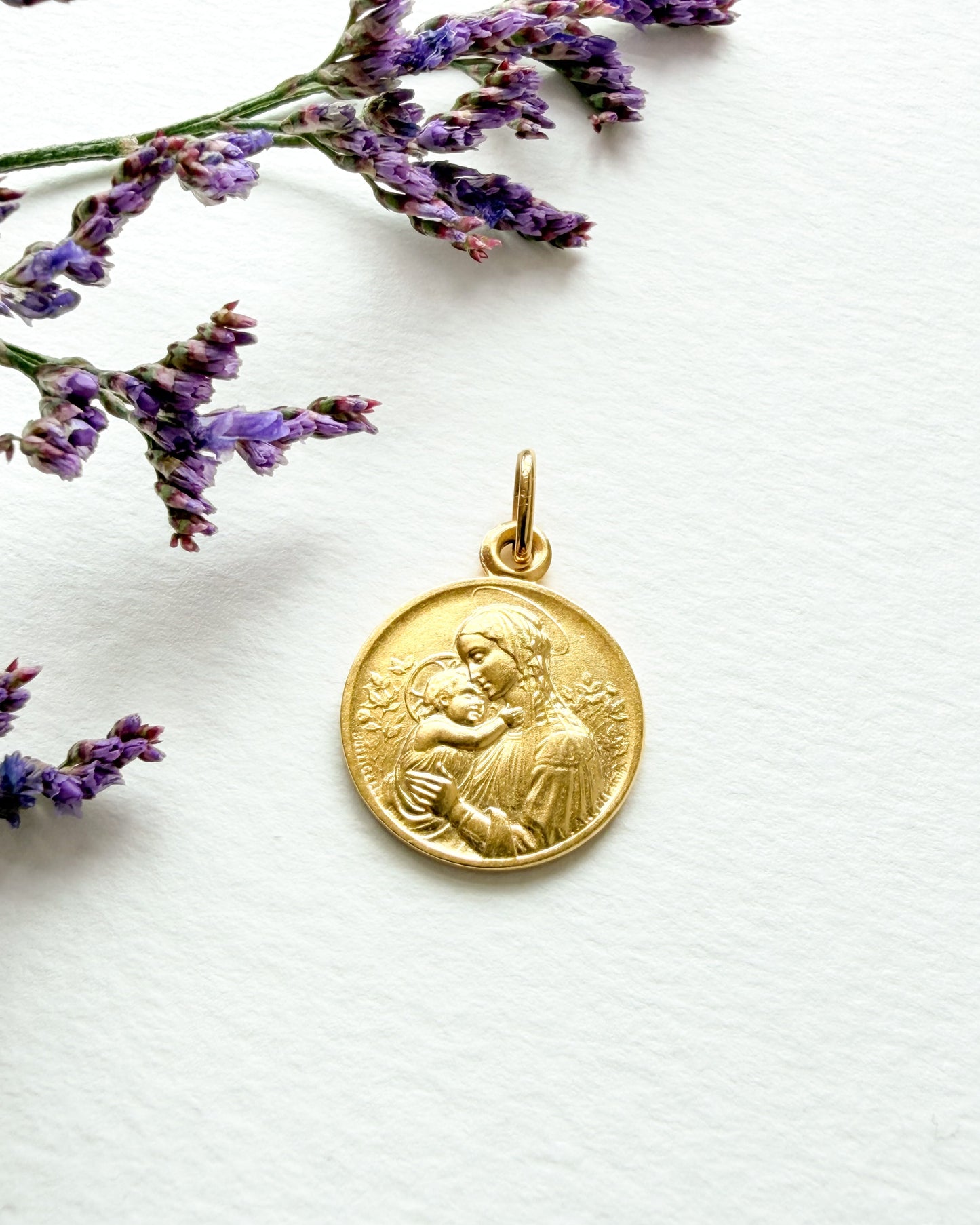 Médaille Vierge à l'enfant de Botticelli (plaqué or)
