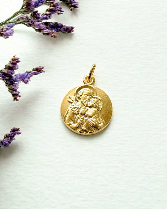 Médaille Saint Joseph et l'Enfant (plaqué or & argent massif 925)